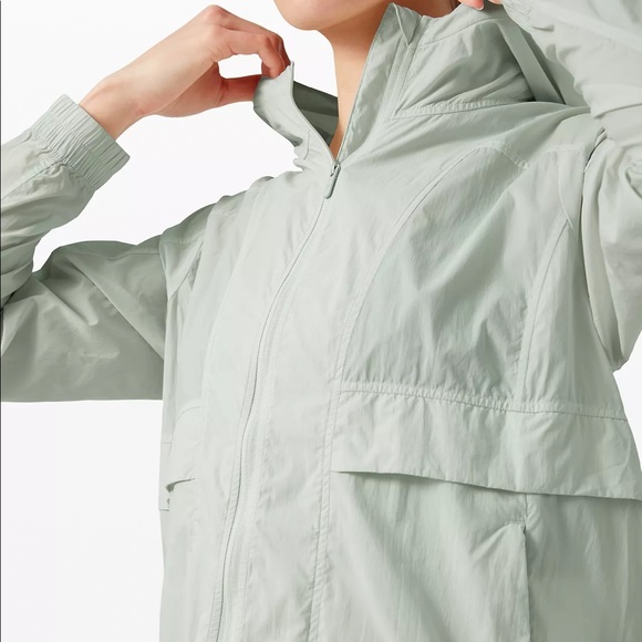 lululemon hood lite jacket